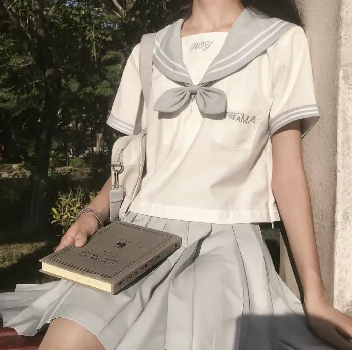 同学今天很和睦
